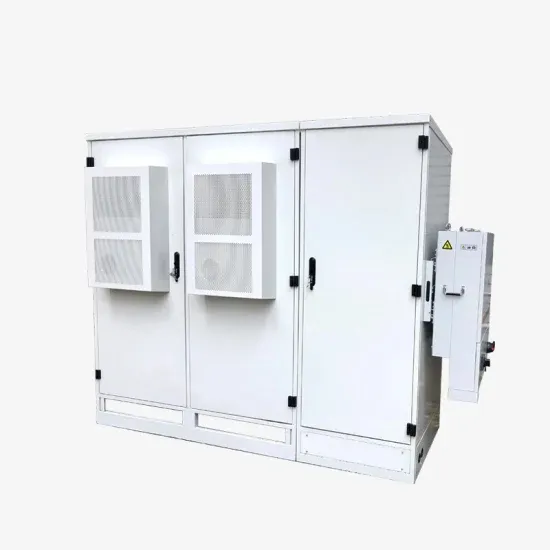 Do radio communication base stations have batteries